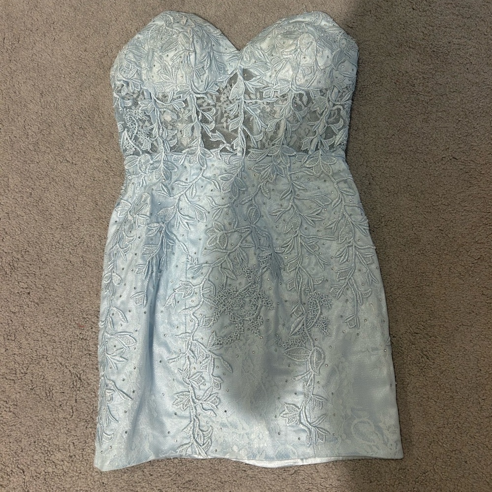 NEW authentic VELVI Blue strapless hoco dress